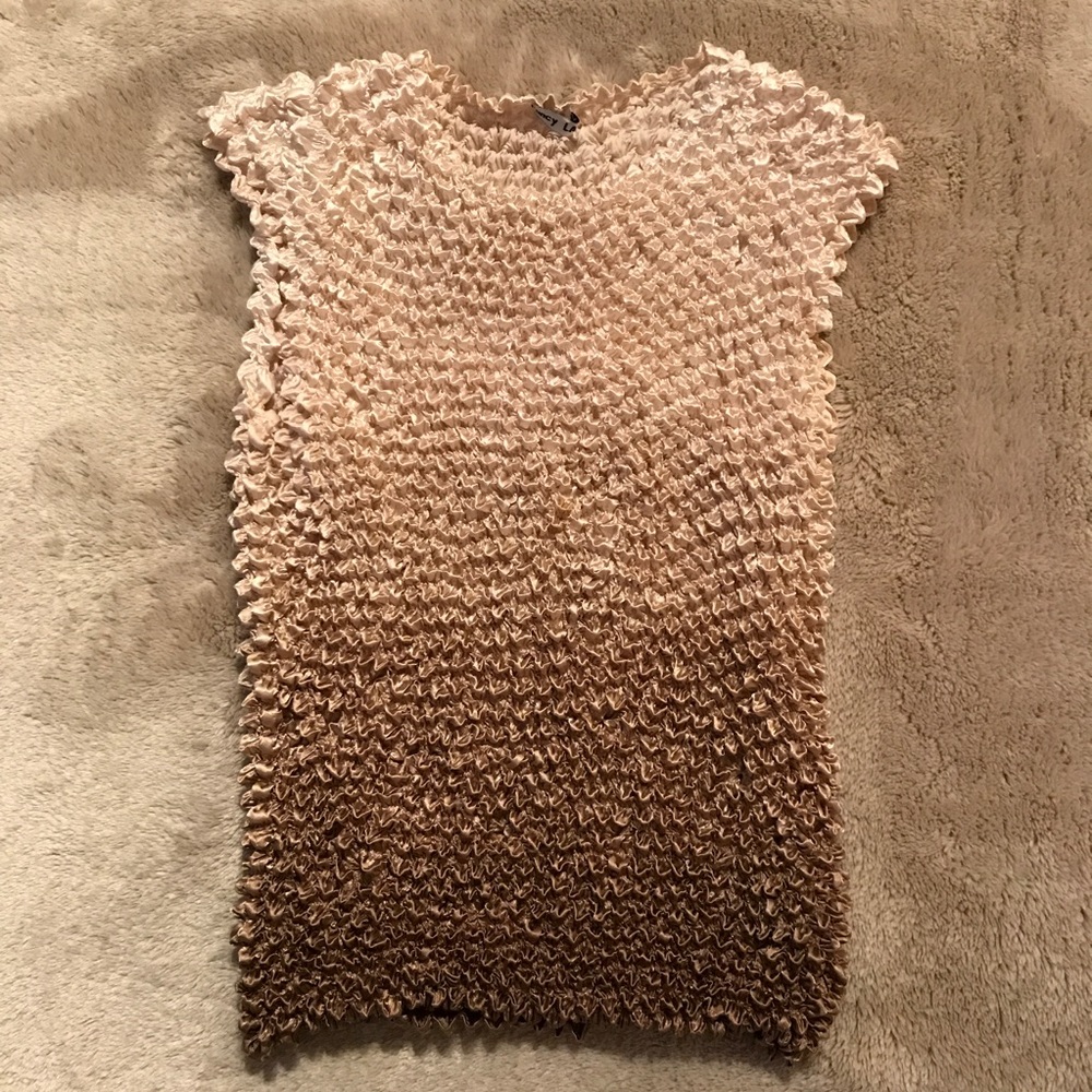 Crinkle Top Cream to Taupe